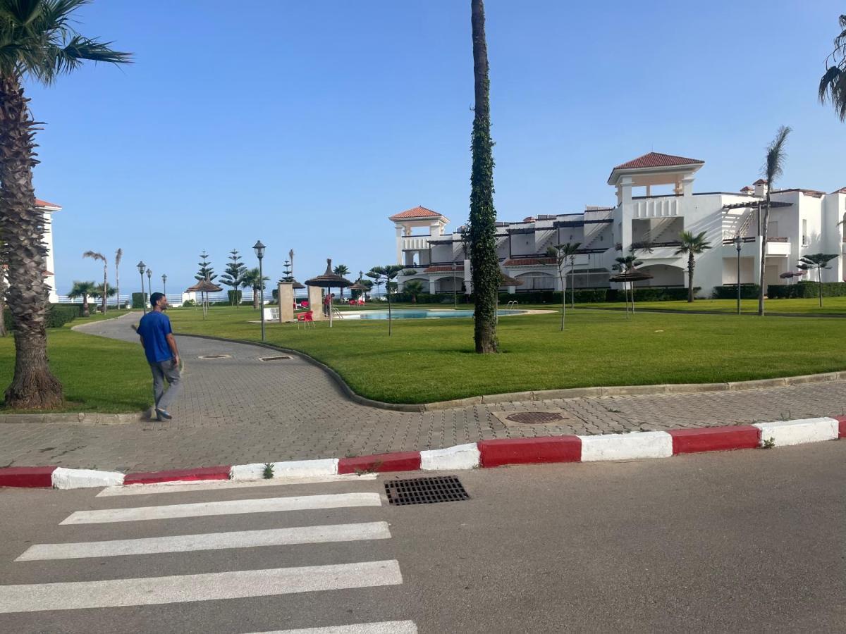 Appartement pied dans l eau à Residence Beralmar Asilah Esterno foto