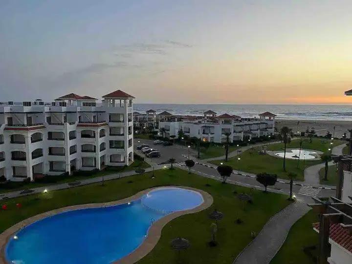 Appartement pied dans l eau à Residence Beralmar Asilah Esterno foto