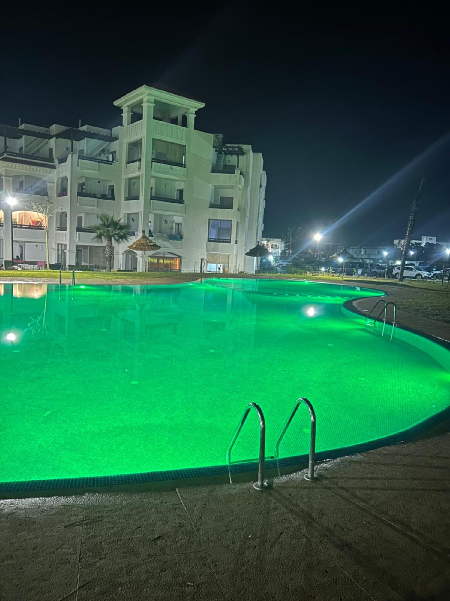 Appartement pied dans l eau à Residence Beralmar Asilah Esterno foto